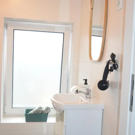 Studio Apartment 1- Komfort & Guenstig Apartment *