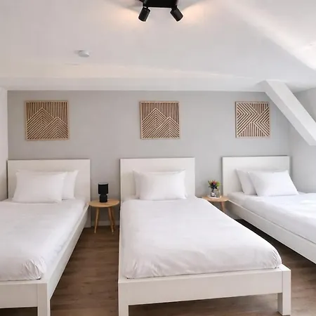 1- Komfort & Guenstig * Berlin