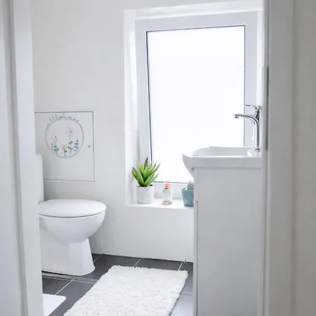 1- Komfort & Guenstig *