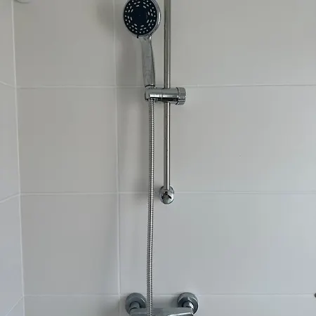 1- Komfort & Guenstig *